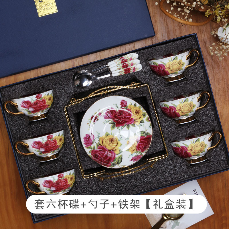 Traje de taza de Café de China de hueso de estilo europeo juego de té de la tarde dibujo exquisito de alta gama juego de té de flores de oro traje caja de regalo