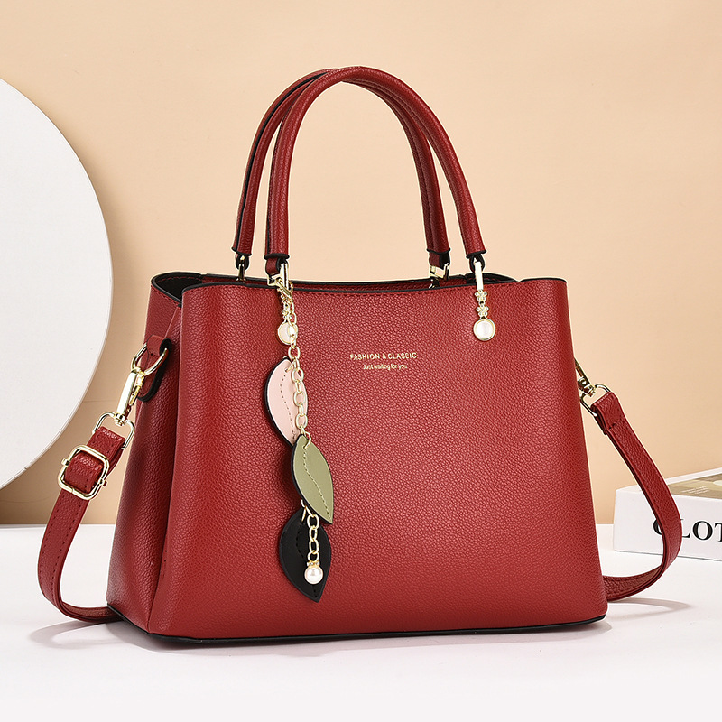 Women's Bag Bridal Bag 2025 New Trendy Simple Fashion Versatile Shoulder Crossbody Bag Large Capacity Handbag Bag for Women Women's Bag Bridal Bag 2025 New Trendy Simple Fashion Versatile Shoulder Crossbody Bag Large Capacity Handbag Bag for Women