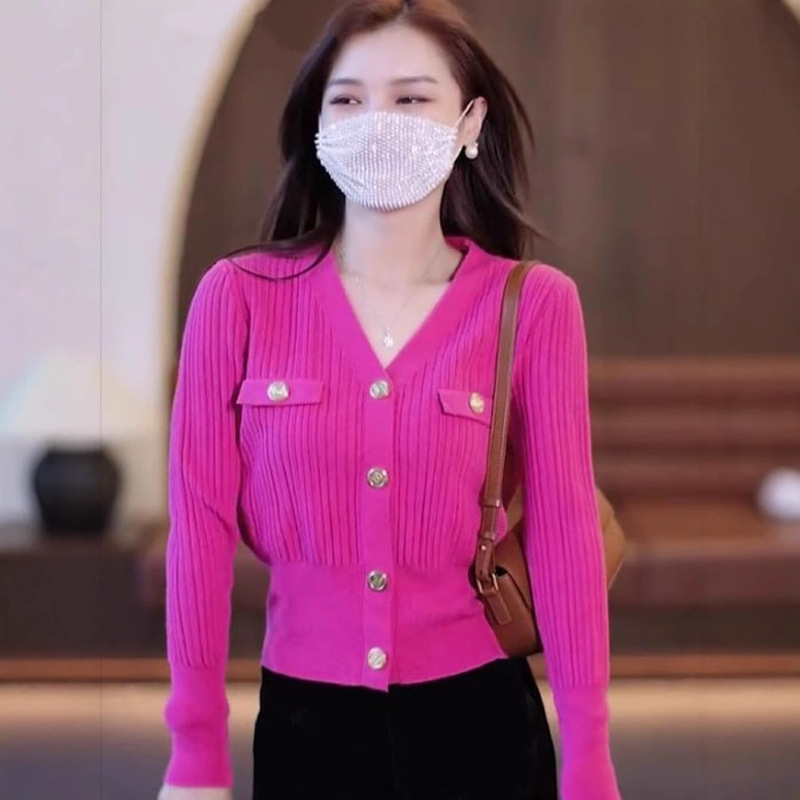 New Autumn and Winter Slimming Sweater Knit Top V-Neck Waist-Cinching Chanel-Style Metal Buckle Fashionable Versatile Jacket