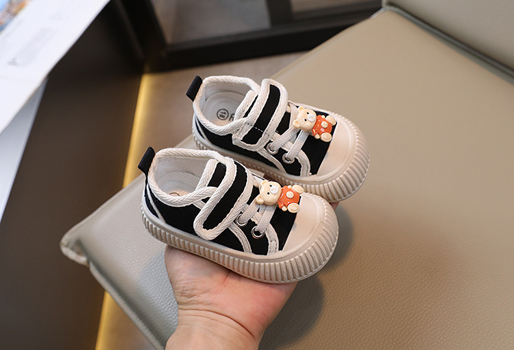 Barncanvas 2023 Vår och höst Pojkar Casual Shell Head Girls Cookie Mjuk sula Babyskor_voghion.com
