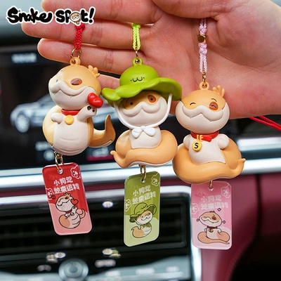 Gift in the Car, Car hanging