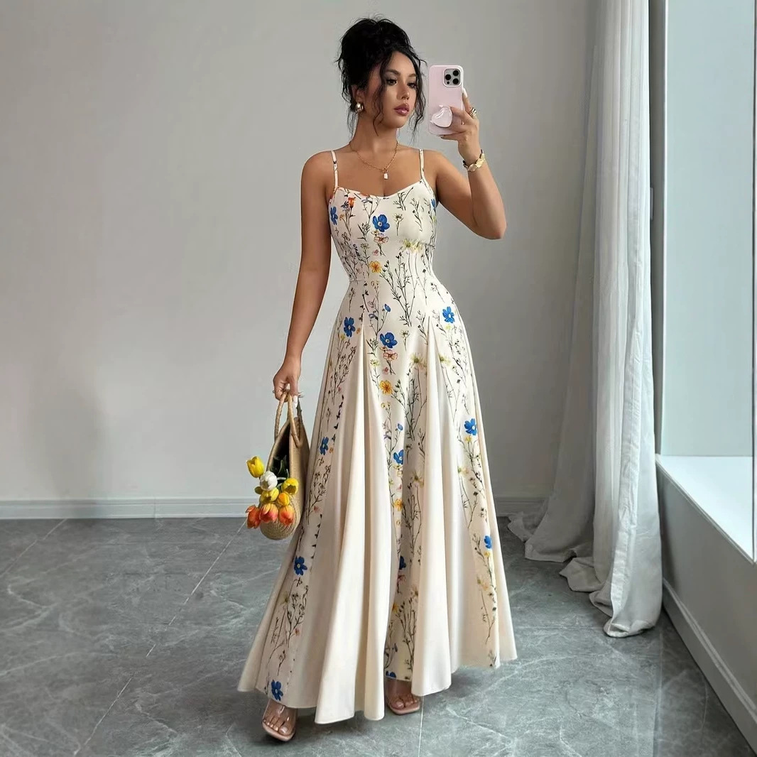 Vestido floral entallado