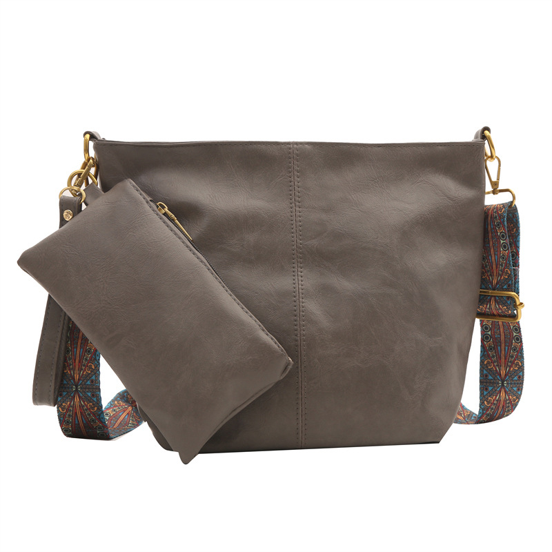 Nueva bolsa de hombro retro moda casual de gran capacidad bolsa de mano para mujeres 2024 moda de verano simple mochila