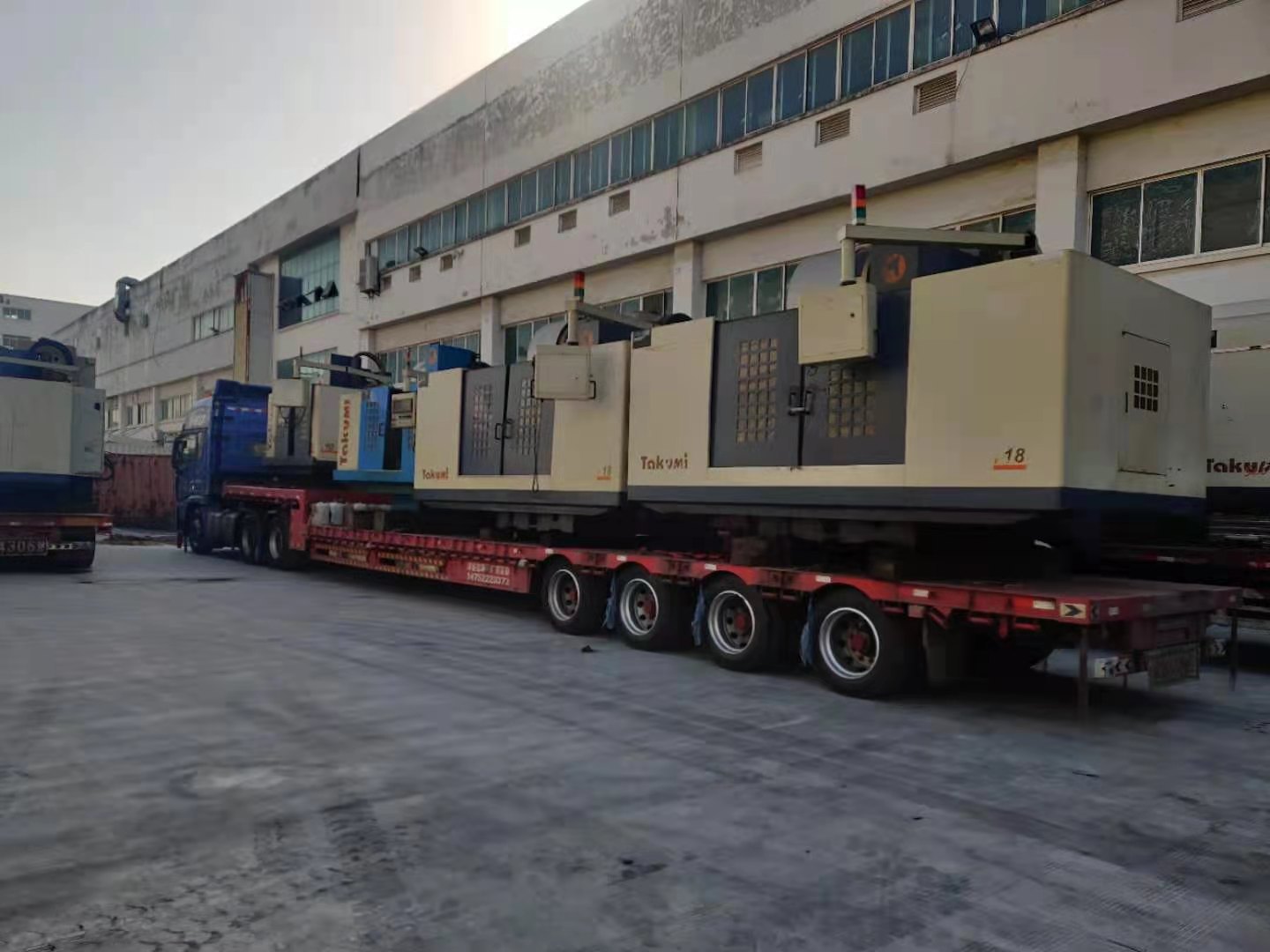 二手台湾进口匠泽数控铣CNC加工中心主轴BT50齿轮头VMC-1890\1165