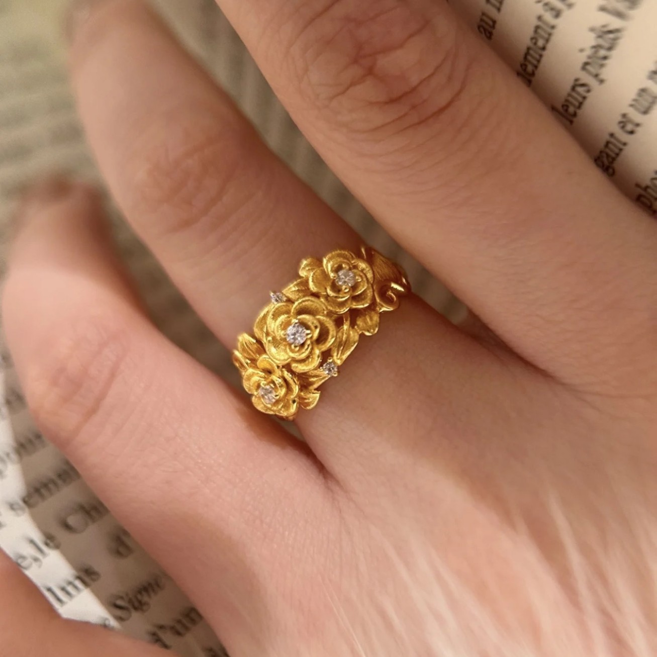 新款三朵金花戒指女新中式高颜值气质点钻简约百搭设计可调节指环