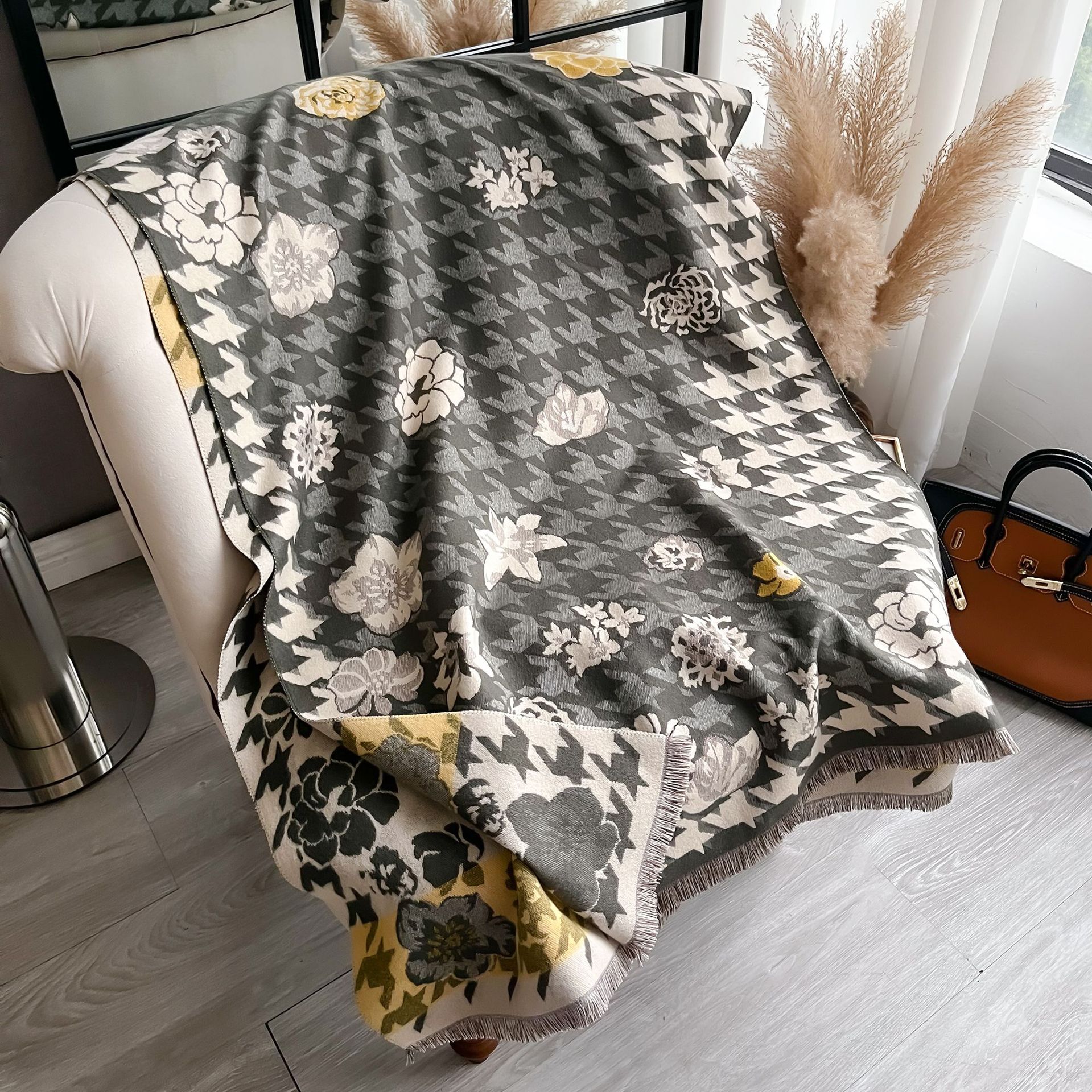 Camellia coreana imita cachemira doble cara gruesa bufandas a cuadros de mil pájaros acondicionados para mujeres bufandas calientes de otoño y invierno