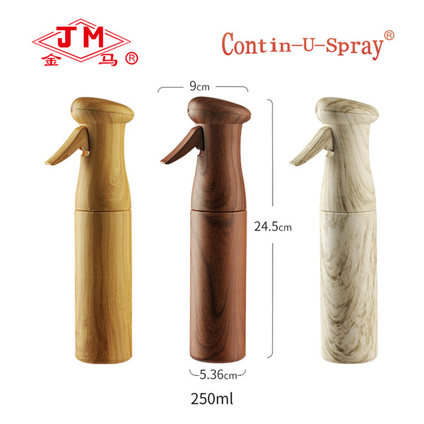 Moisturizing sprayer