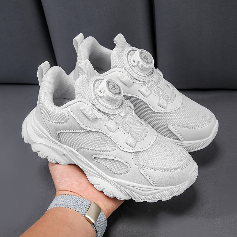 Zapatos respirables de malla para niños niños 2025 primavera y otoño nuevos zapatos deportivos para niños botones de escuela zapatos deportivos para niños