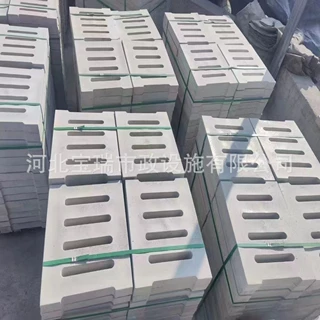 河北水泥盖板水沟盖板雨水篦子漏水板混凝土操场排水沟盖板