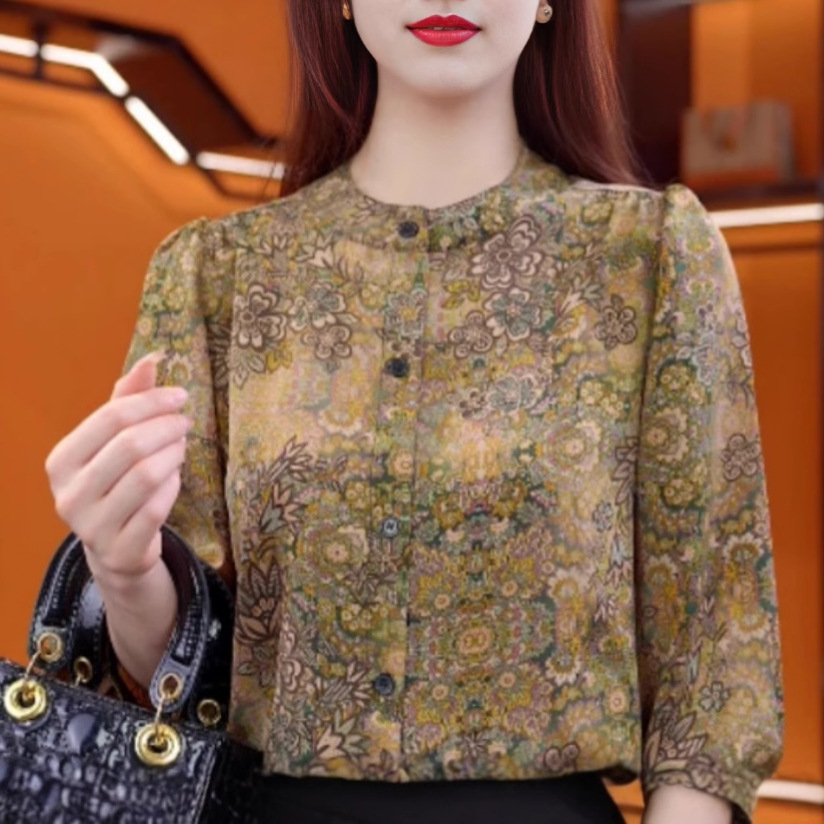 Elegant fashionable shirt
