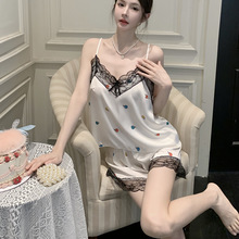 女夏季冰丝绸吊带短裤套装蕾丝花边冰丝睡衣薄款休闲百搭印花卡通