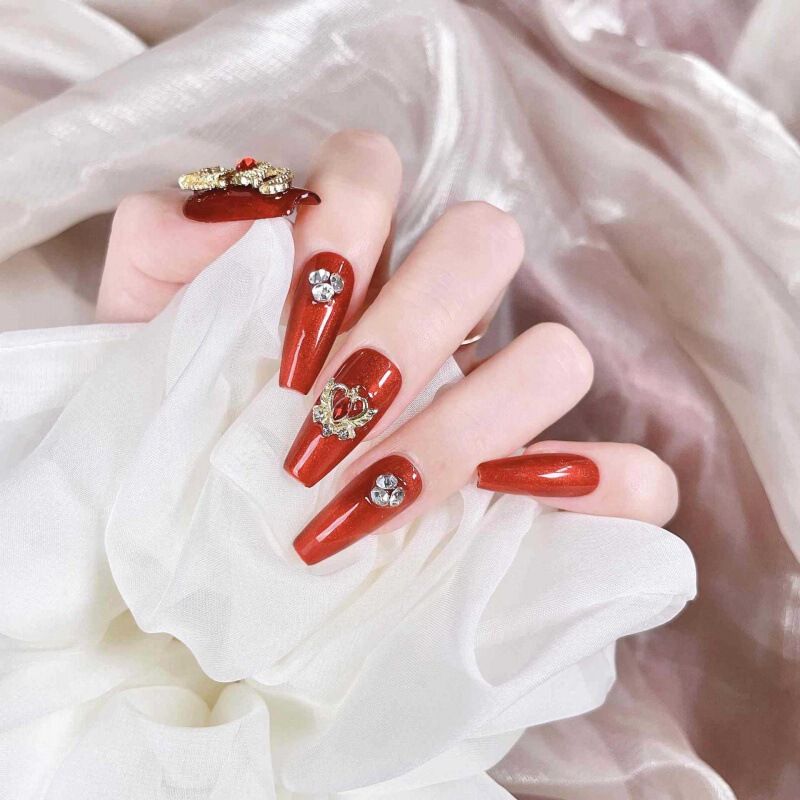 Purely Handmade Wearable Nails, Mid-length Phototherapy Manicure Patches, Red Sparkling Bridal Nails, Whitening, Removable Fake Nails