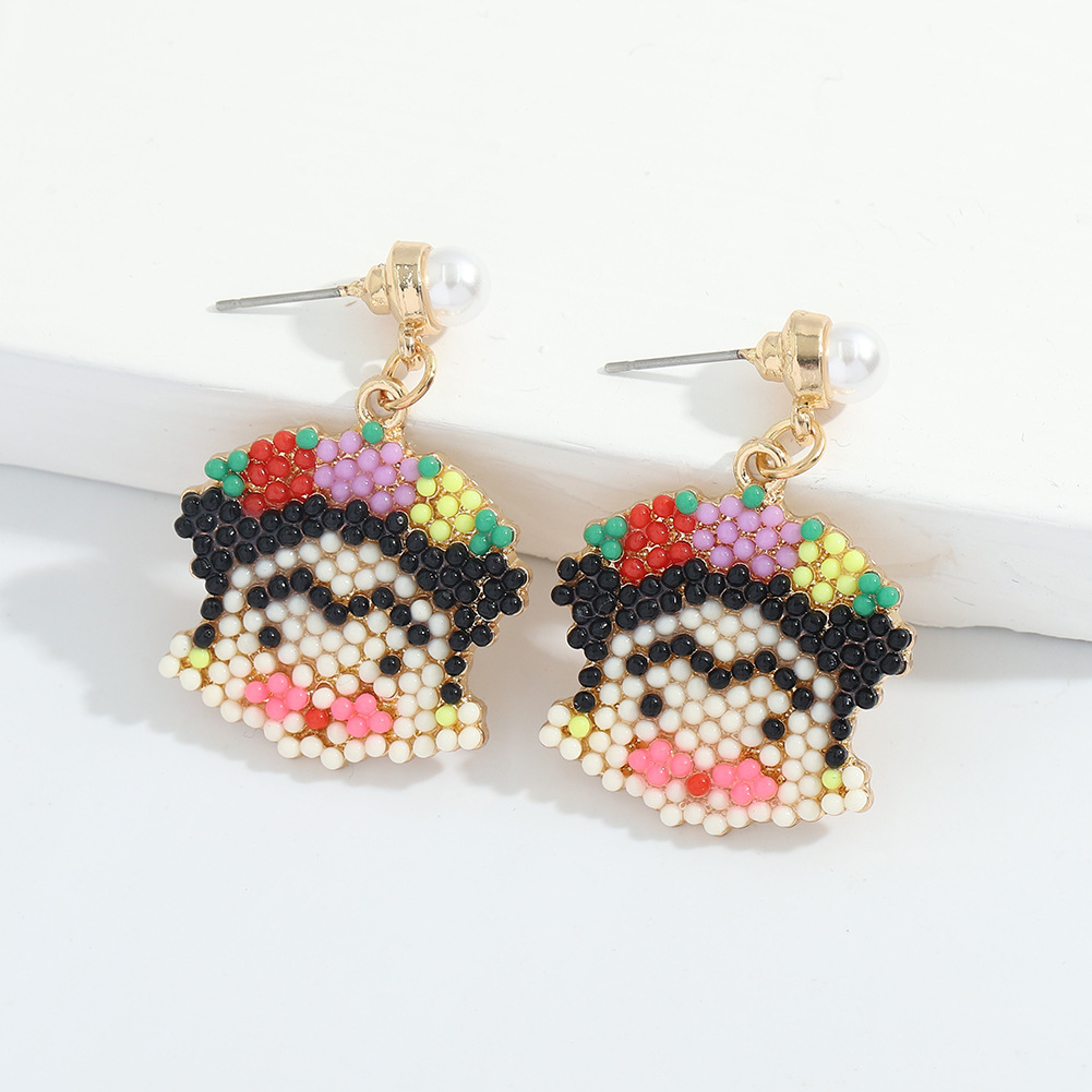 New Alloy Inlaid Rice Bead Earrings display picture 13