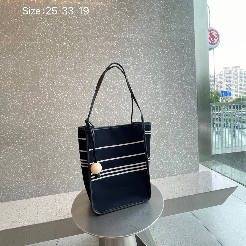 2025 New Trendy Internet Celebrity Tote Bag for Women, Color-Blocking Large Capacity Striped Canvas Handbag, Bucket Shoulder Bag, Mother-Daughter Bag