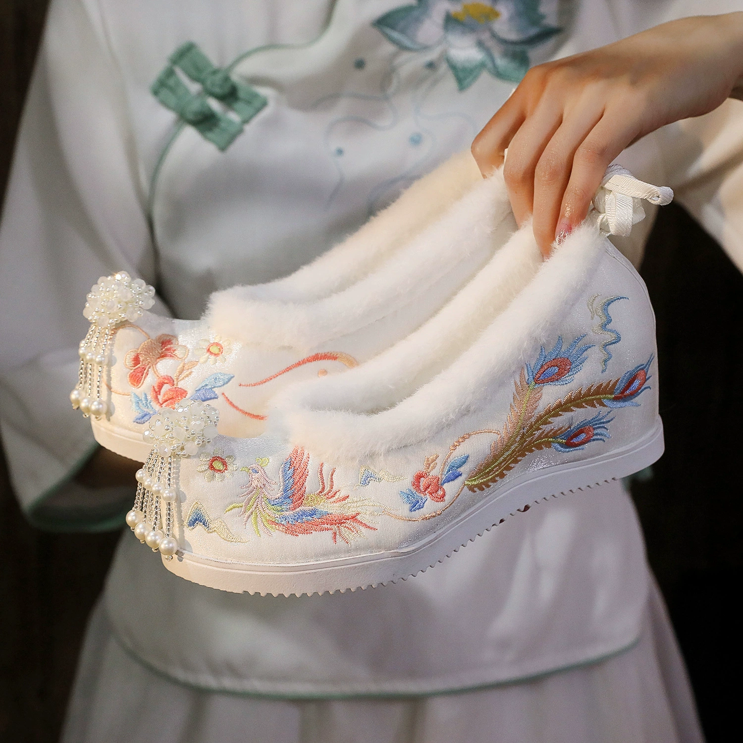 [Феникс] новая обувь ханьфу для студенток в старинном стиле Женская подходящая ханьфу обувь для увеличения внутреннего роста в старинном стиле Han Element