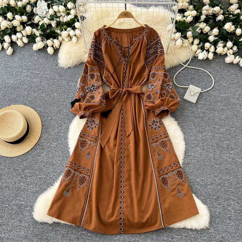 Xinjiang Bohemian Retro E398 Heavy Industry Embroidery Loose Lantern Sleeve Strap Waist Travel dress Women Xinjiang Bohemian Retro E398 Heavy Industry Embroidery Loose Lantern Sleeve Strap Waist Travel dress Women