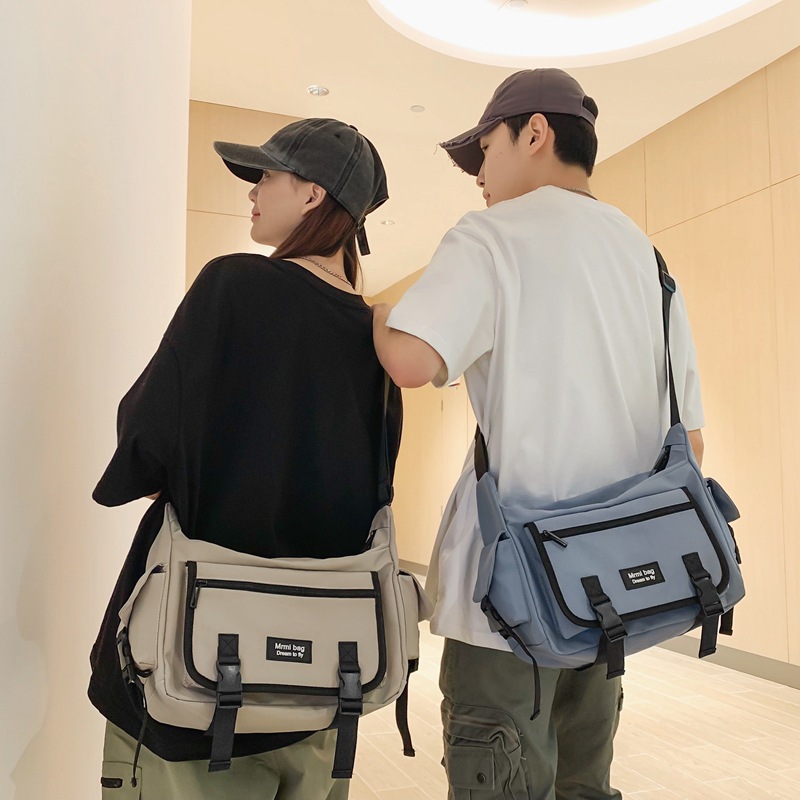 일본과 한국 스타일 INS 심플 디자인 툴링 백 대용량 나일론 올 매치 캐주얼 어깨 크로스 백 학생 커플 백