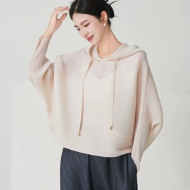 连衣裙;女式T恤;时尚休闲套装