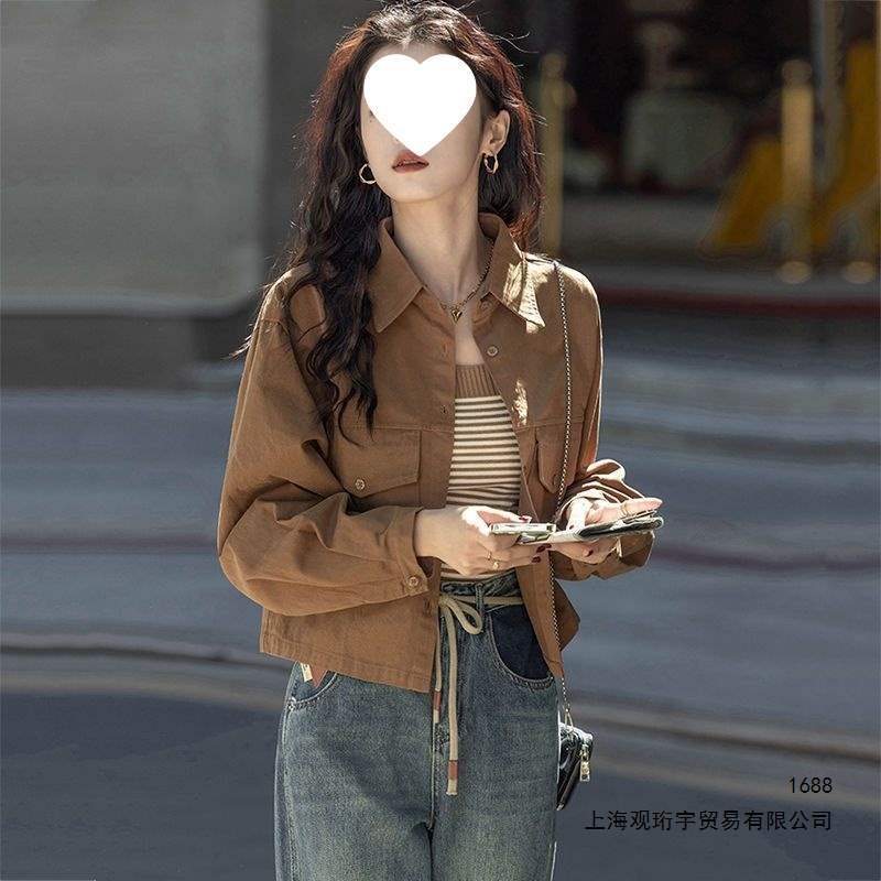 外套女春秋设计感港风上衣复古长袖衬衫洋气短款纯色小个子衬衣女