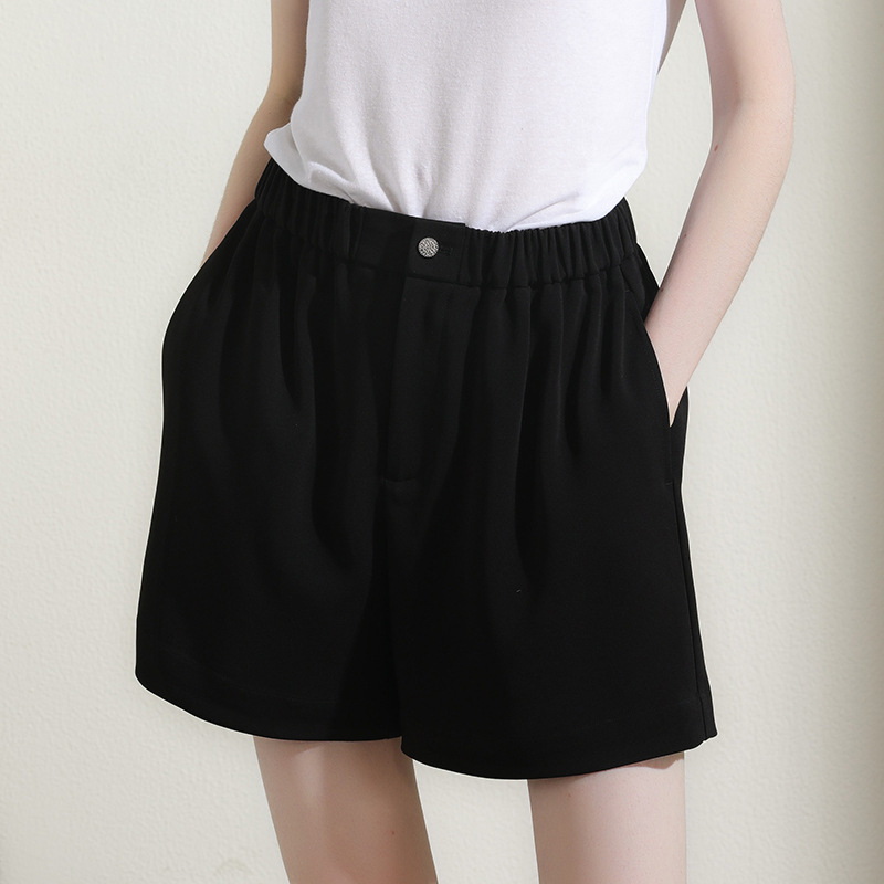 Summer new black casual shorts women's loose slimming draping acetate straight pants high-grade gloss 89190 Summer new black casual shorts women's loose slimming draping acetate straight pants high-grade gloss 89190