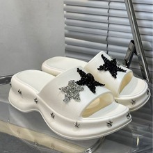 松糕厚底增高星星一字拖女外穿2025年夏季新款休闲百搭防滑沙滩拖