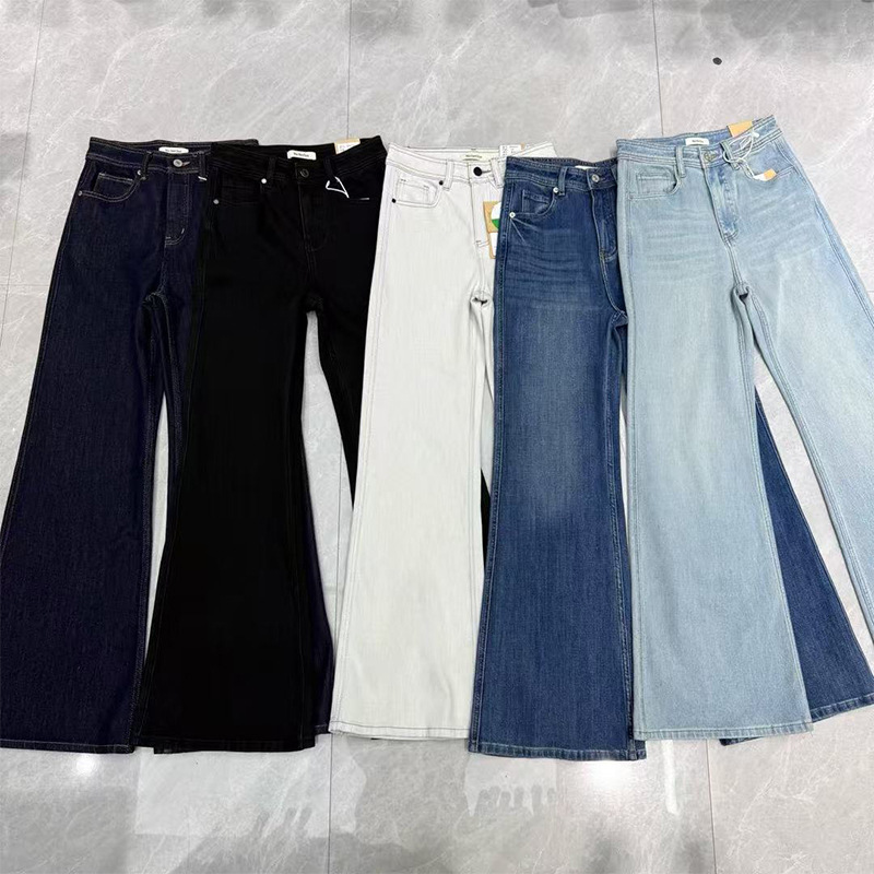 跨境新款大码牛仔裤女高腰显瘦宽松直筒阔腿裤梨形身材微喇裤春秋|undefined