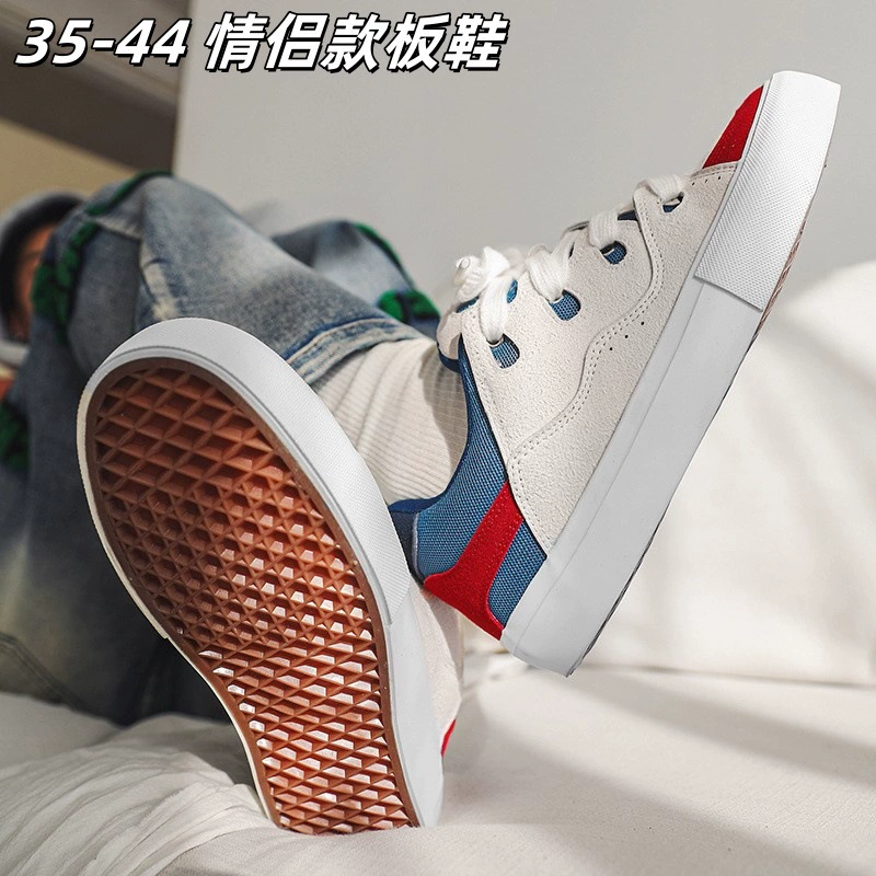 Пара хлебных туфель 2025 весенний дрожащий звук прилив новая вулканизированная обувь на толстой подошве студенческая повседневная мужская обувь