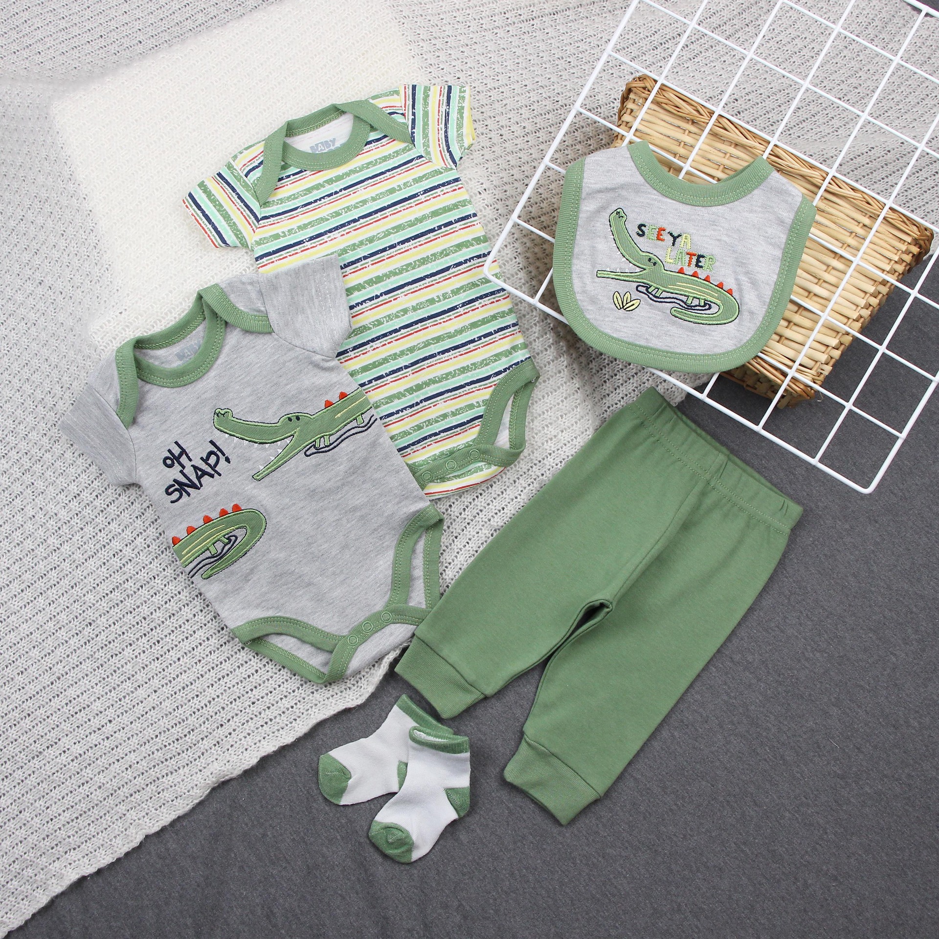 Conjunto de ropa para recién nacido, pelele de algodón puro, mono para bebé, ropa de bebé, ropa infantil transfronteriza europea y americana