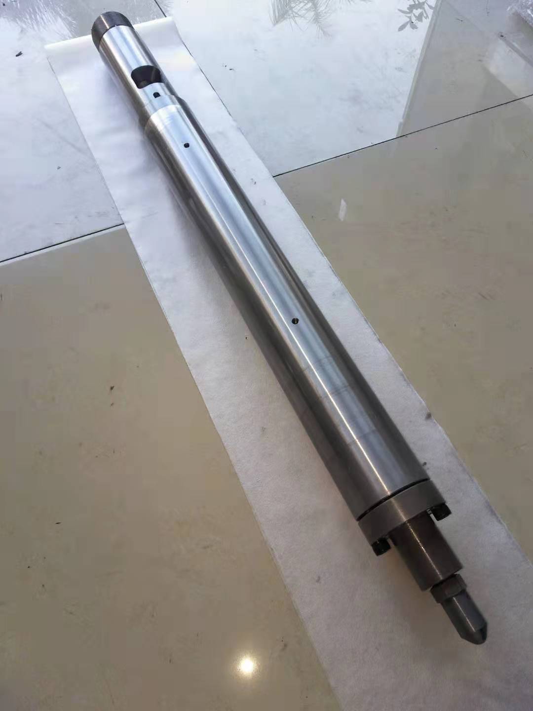 高品质双合金住友机100T-φ38注塑机螺杆