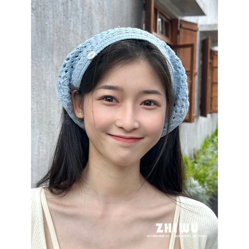 Cute hand-knitted parent-child triangle scarf, artistic headscarf for women, lazy and relaxed outfit, travel photo bag, headscarf