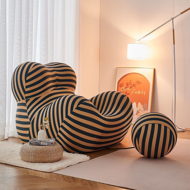 Scandinavian Accessible Luxury Mother's Hugging Sofa Internet Celebrity Creative Simple Living Room Balcony Single Sofa Chair Compressible