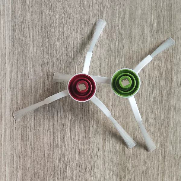 White, 1 pair
