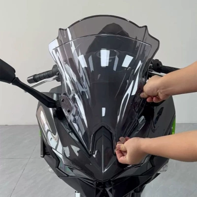 Ninja 500 Se 24-25: Motorcycle front windshield