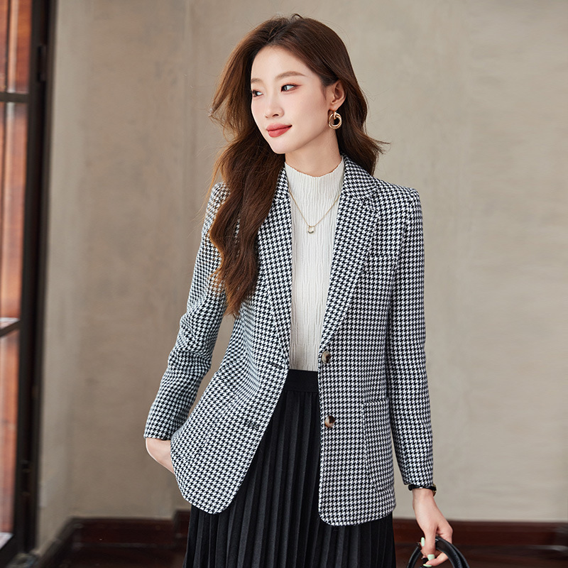 Houndstooth Suit Jacket Women's 2024 Spring and Autumn New Fashion Slim-fit High-end Sense Small Casual Suit Top Houndstooth Suit Jacket Women's 2024 Spring and Autumn New Fashion Slim-fit High-end Sense Small Casual Suit Top