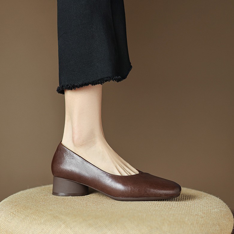 Flat Shoes 2025 Spring New Women's Shoes Thick Heel Low Heel Fashion Shoes Low-top Shoes Retro Shallow Mouth Sheepskin Single-layer Shoes for Women