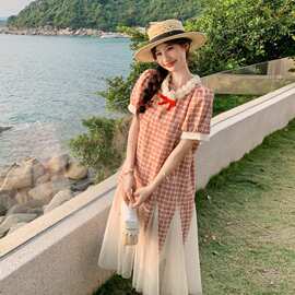 红色格纹甜美少女风连衣裙女夏季2026设计感巨好看网纱拼接鱼尾裙