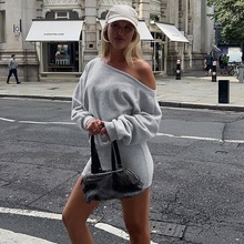 欧美风女装秋季新款时尚街拍纯色一字领露肩收腰显瘦包臀连衣裙