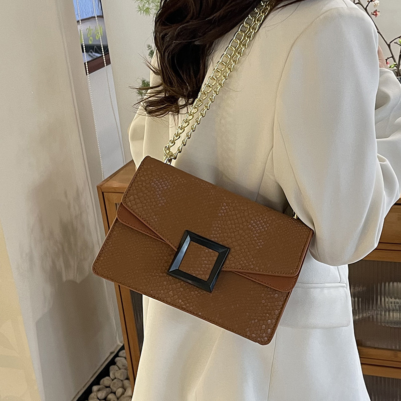 Retro Popular Snakeskin Pattern Women's Bag 2025 New Fashion Versatile Chain Crossbody Commuter Elegant Single Shoulder Small Square Bag