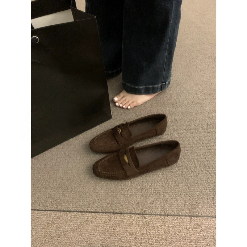 Французские ретро плоские туфли женские легкие туфли 2024 новый темперамент