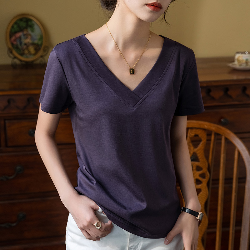 Camiseta de manga corta de algodón mercerizado con tacto helado para mujer, nueva colección de ropa femenina para el verano de 2025, camiseta de algodón puro con cuello en V de borde ancho, top elegante que realza la figura. image 9