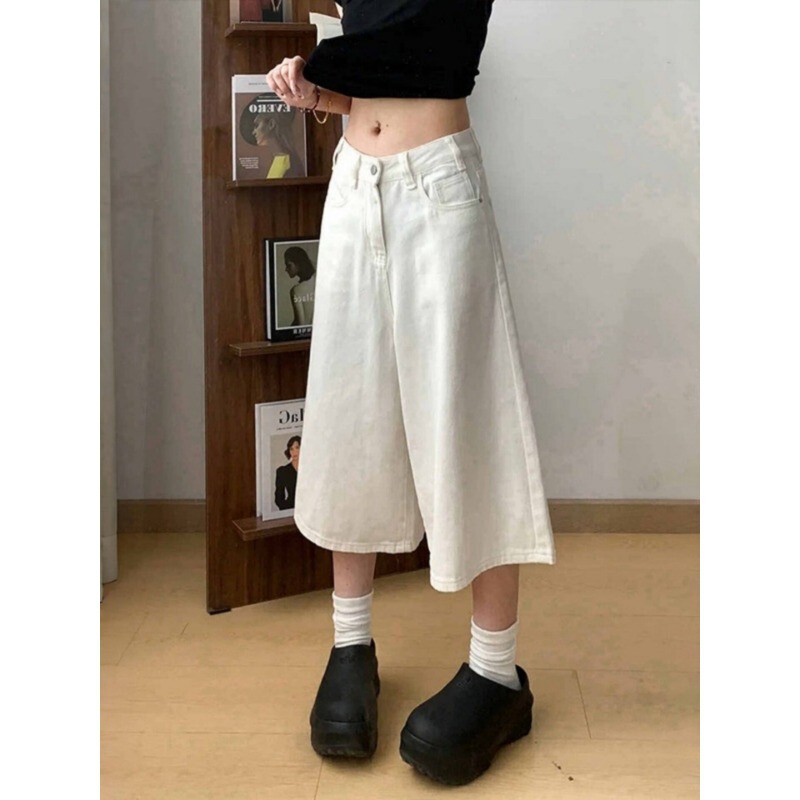 White wide-leg denim cropped pants for women, new autumn and winter style, plus-size, loose-fitting, slimming, straight-leg pants for pear-shaped body White wide-leg denim cropped pants for women, new autumn and winter style, plus-size, loose-fitting, slimming, straight-leg pants for pear-shaped body