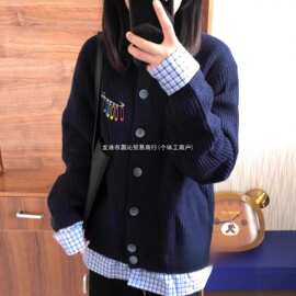 设计感格子拼接慵懒风复古别针假两件针织衫外套女秋冬毛衣开衫潮