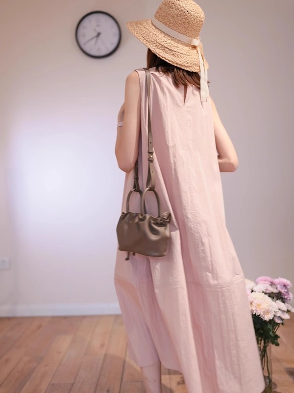 フランスのハイエンドピンクのノースリーブベストドレス、女性用、夏の海辺での休暇、ゆったりとした痩身、美しいロングスカート|undefined