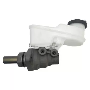 47207-52021 47207-52020 M630832 Suitable for Toyota Echo Brake Master Cylinder