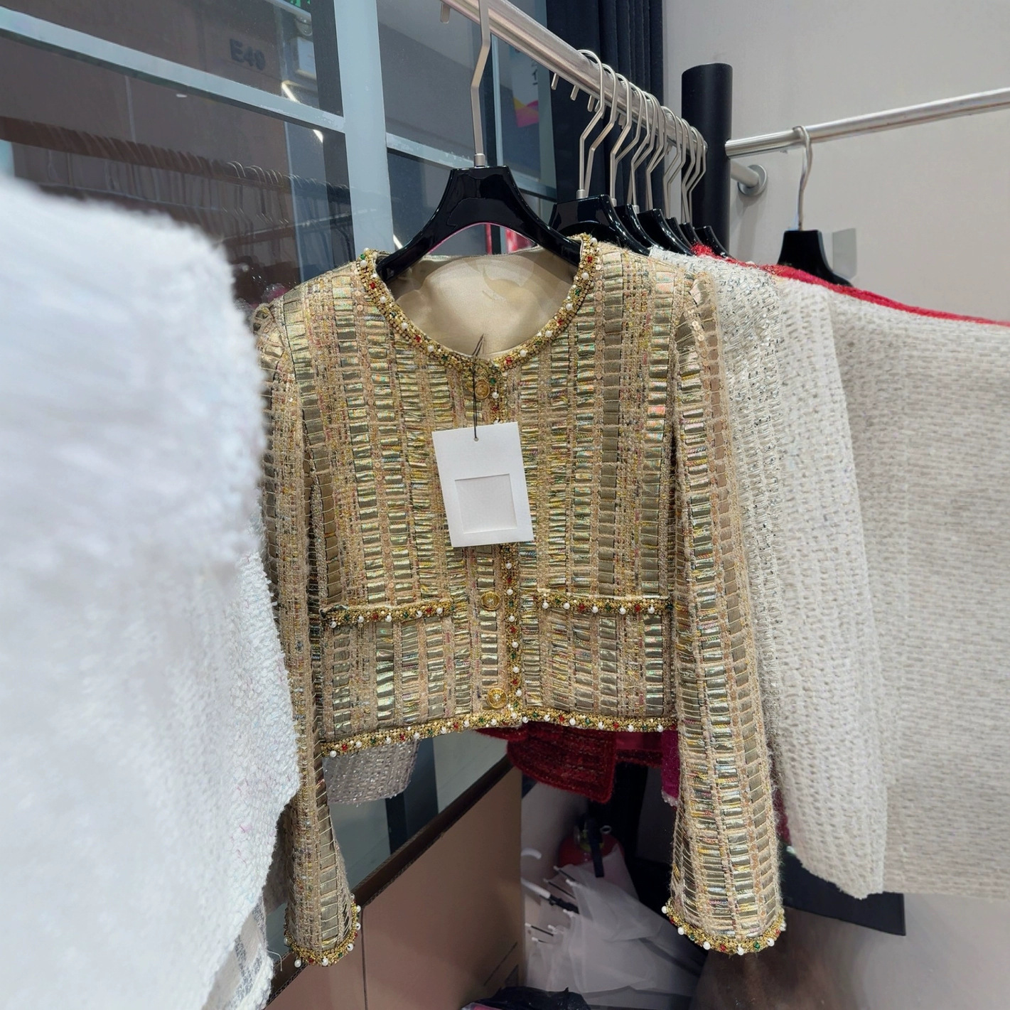 2025 Spring and Autumn Camel-Colored Tweed Chanel-Style Round-Neck Short Jacket French Socialite Fashion Urban