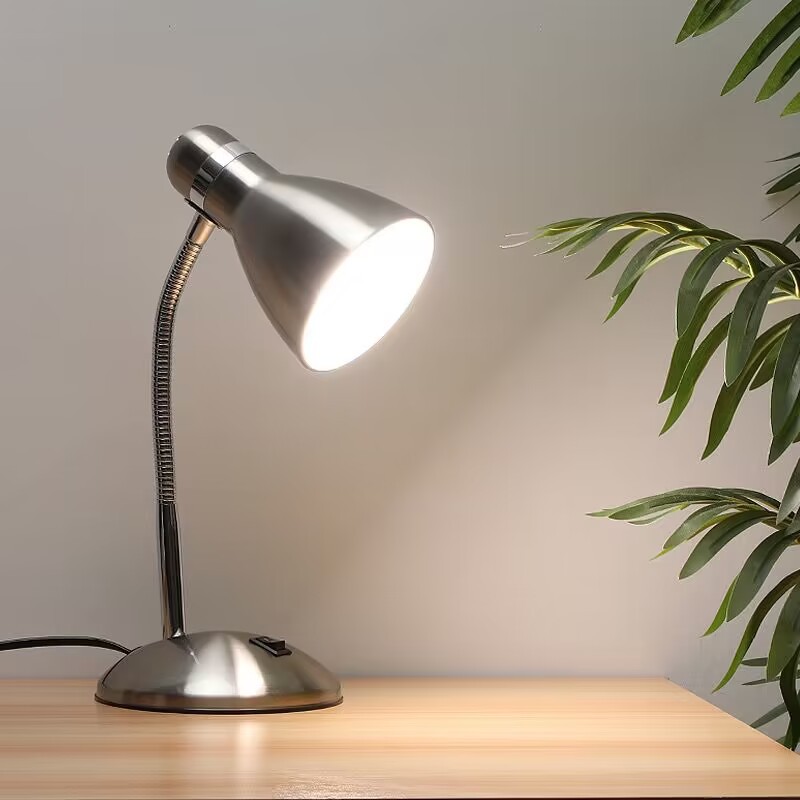 Old-fashioned metal LED desk lamp bed headlight office retro eye-care desk lamp E27 screw base yellow light dimmable plug-in type