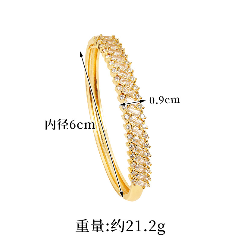 Fronteriza Gufasha oro galvanizado pulsera de oro de 18 quilates ligera de lujo ligera imitación de diamantes anillo abierto joyas de nicho para mujeres