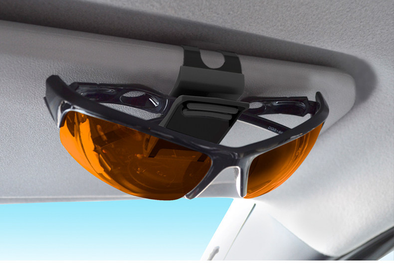 Japanese Yac Car-Mounted Glasses Clip for Car Roof, Creative In-Car Glasses Holder, Car Eyeglass Stand Clip Storage