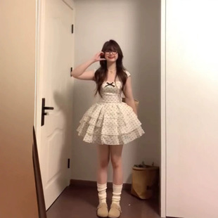 �����L���c�����B��ȹ���bŮ��������_��ƴ�ӳ��ɵ����ȹ������