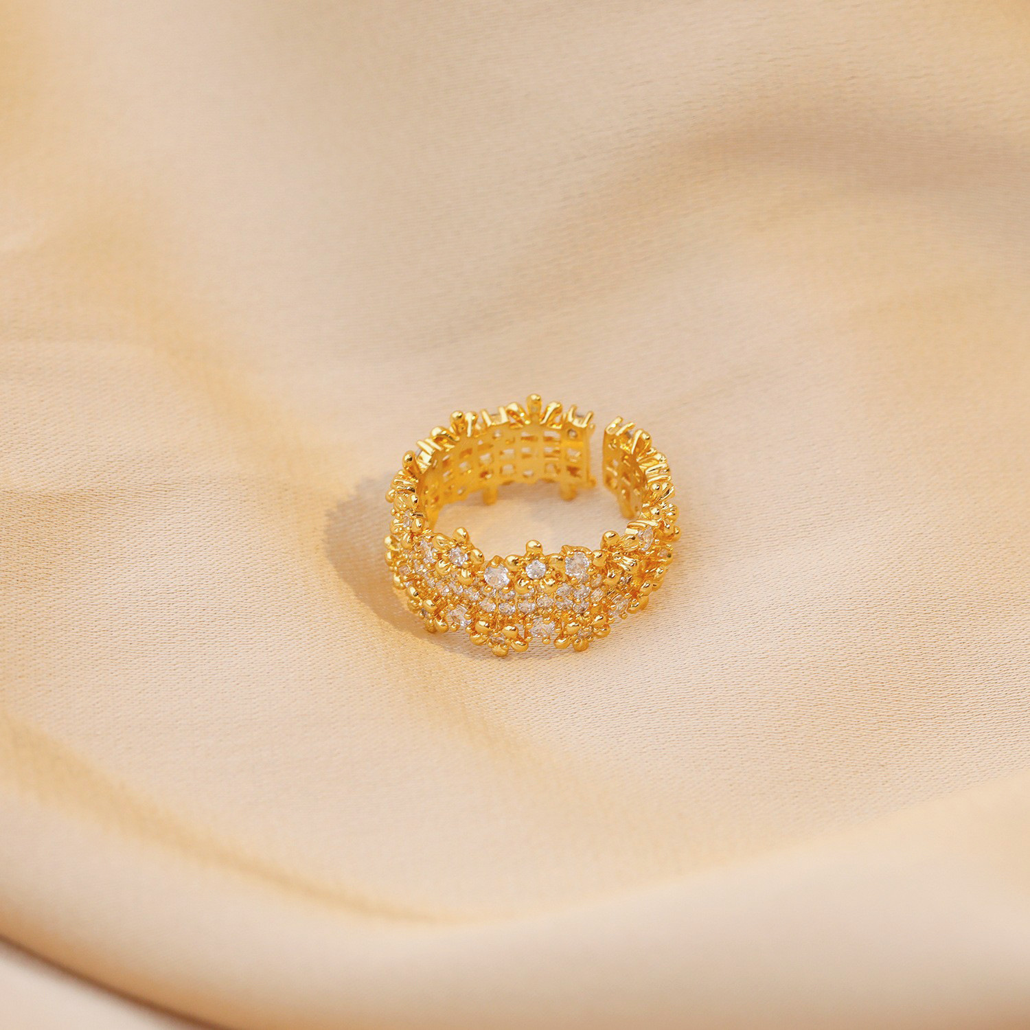 Small design brand ring